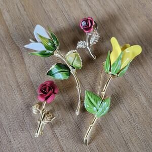 4 Vtg Rose Brooches Gold Enamel White Yellow Red Flower Pin Giovanni Rhinestone